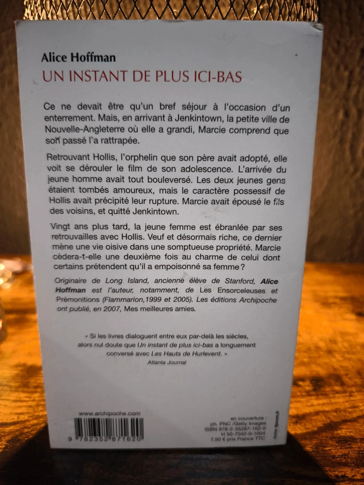 Un instante más aquí abajo – photo 2